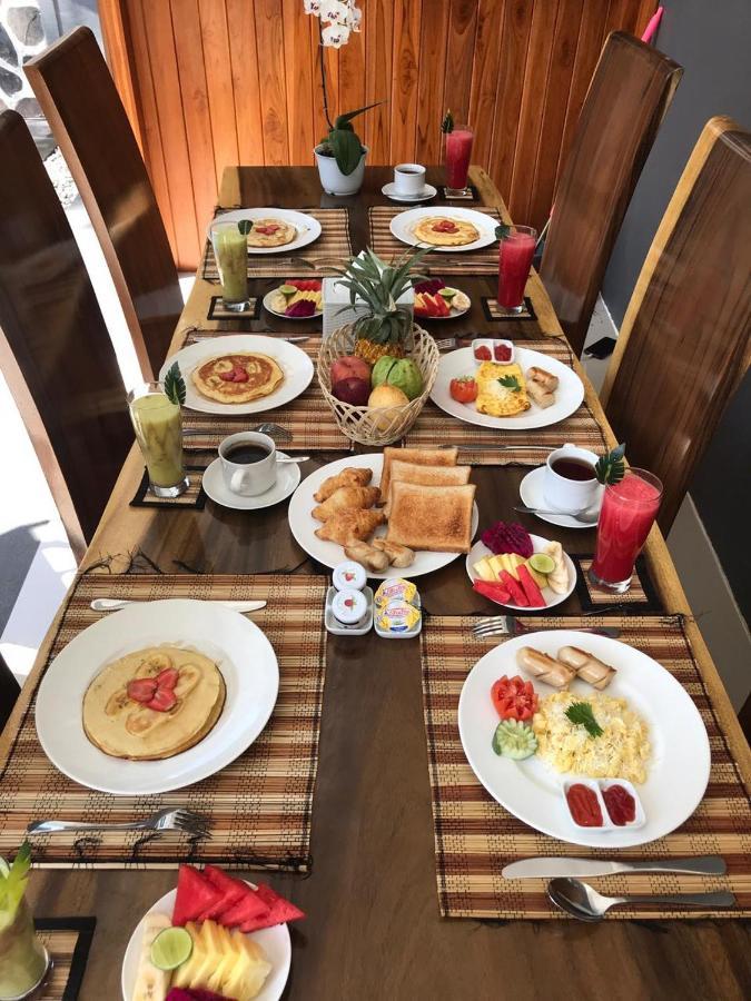 Villa Manayasa ロヴィーナ エクステリア 写真