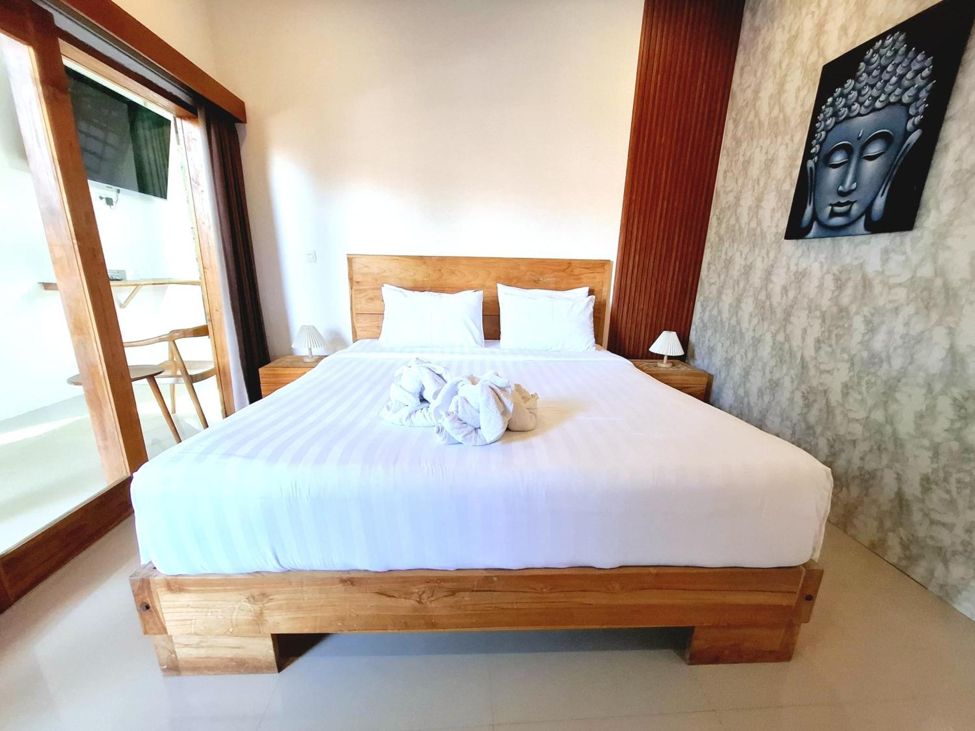 Villa Manayasa ロヴィーナ エクステリア 写真